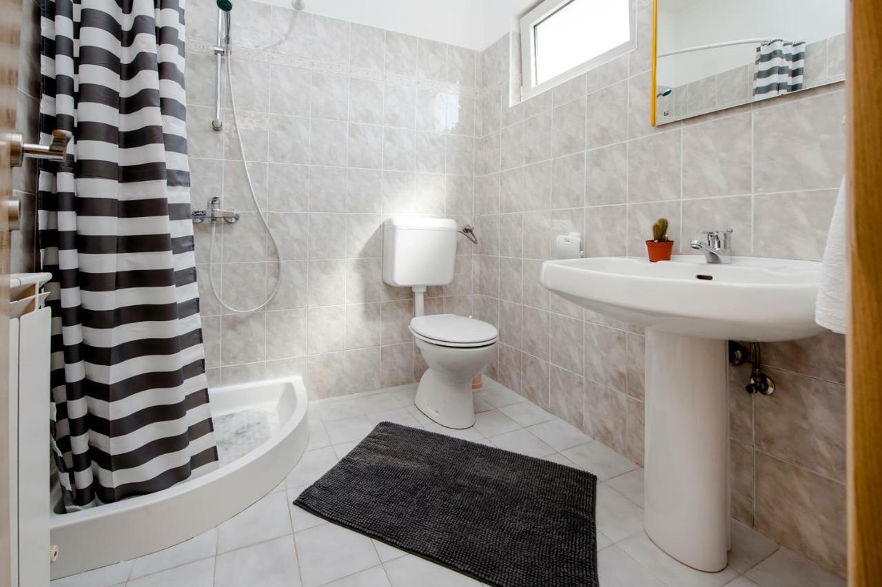 Rooms Mariana Rovinj Exterior photo