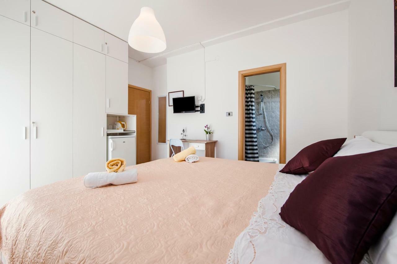 Rooms Mariana Rovinj Exterior photo