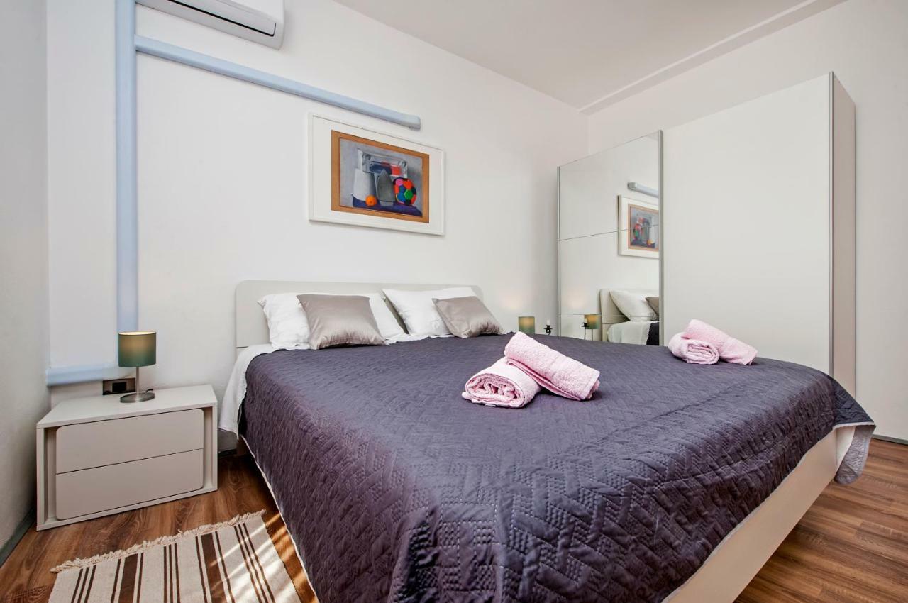 Rooms Mariana Rovinj Exterior photo