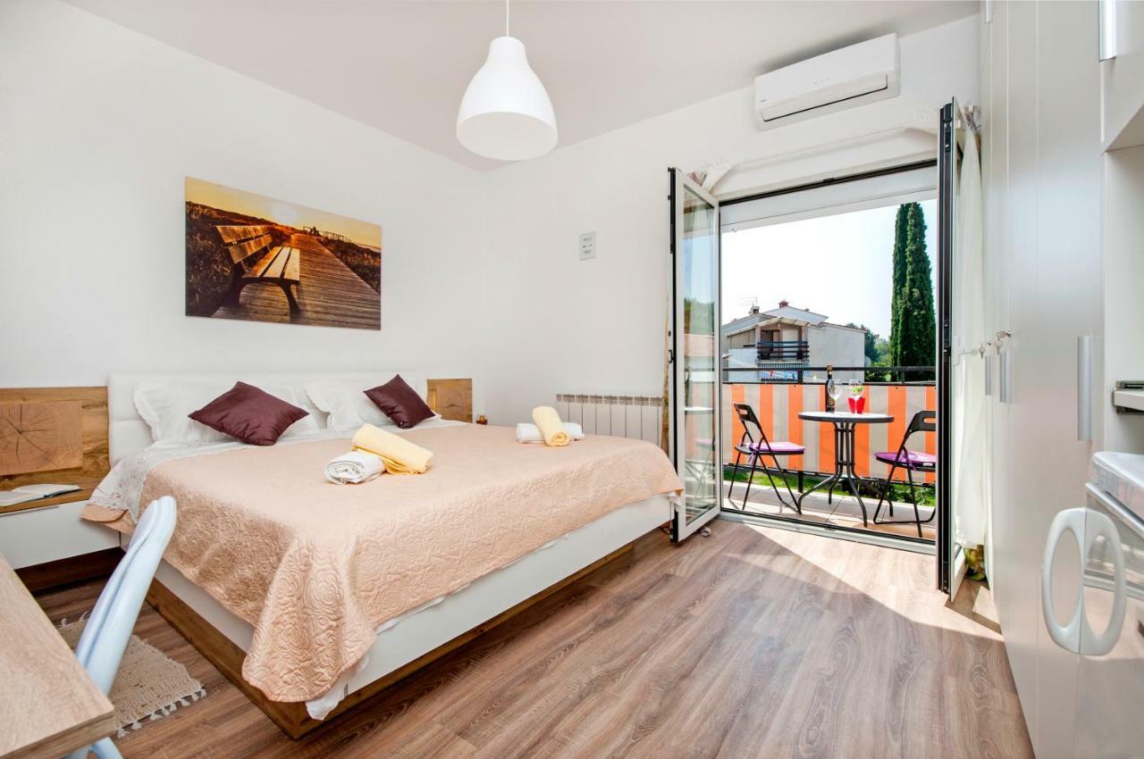 Rooms Mariana Rovinj Exterior photo